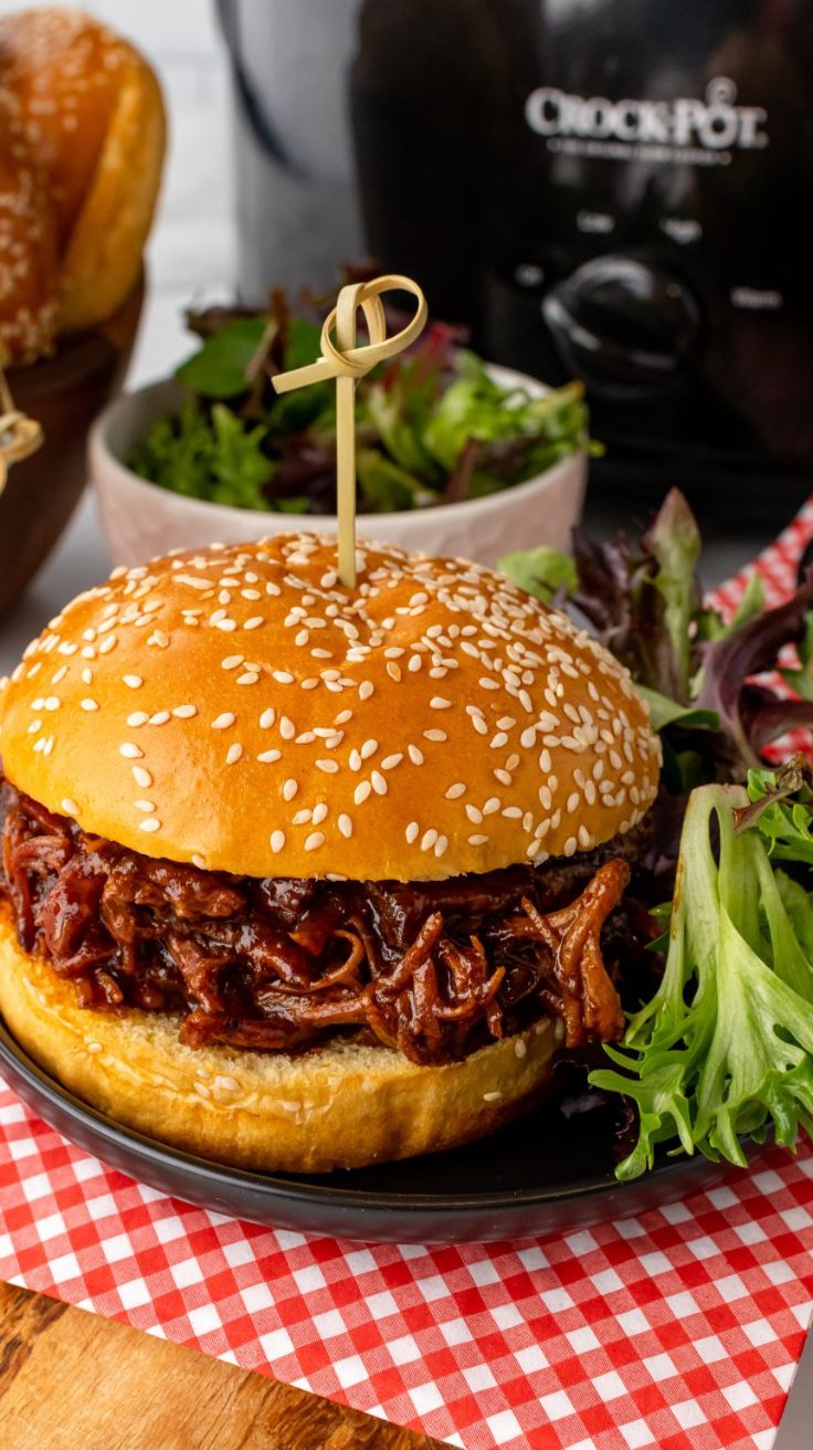 Crockpot Barbecue Brisket Sandwiches Recipe